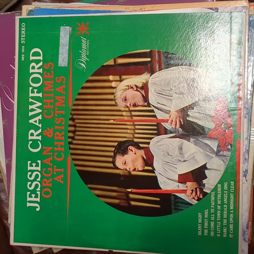 Jesse Crawford Organ & Chimes at Christmas